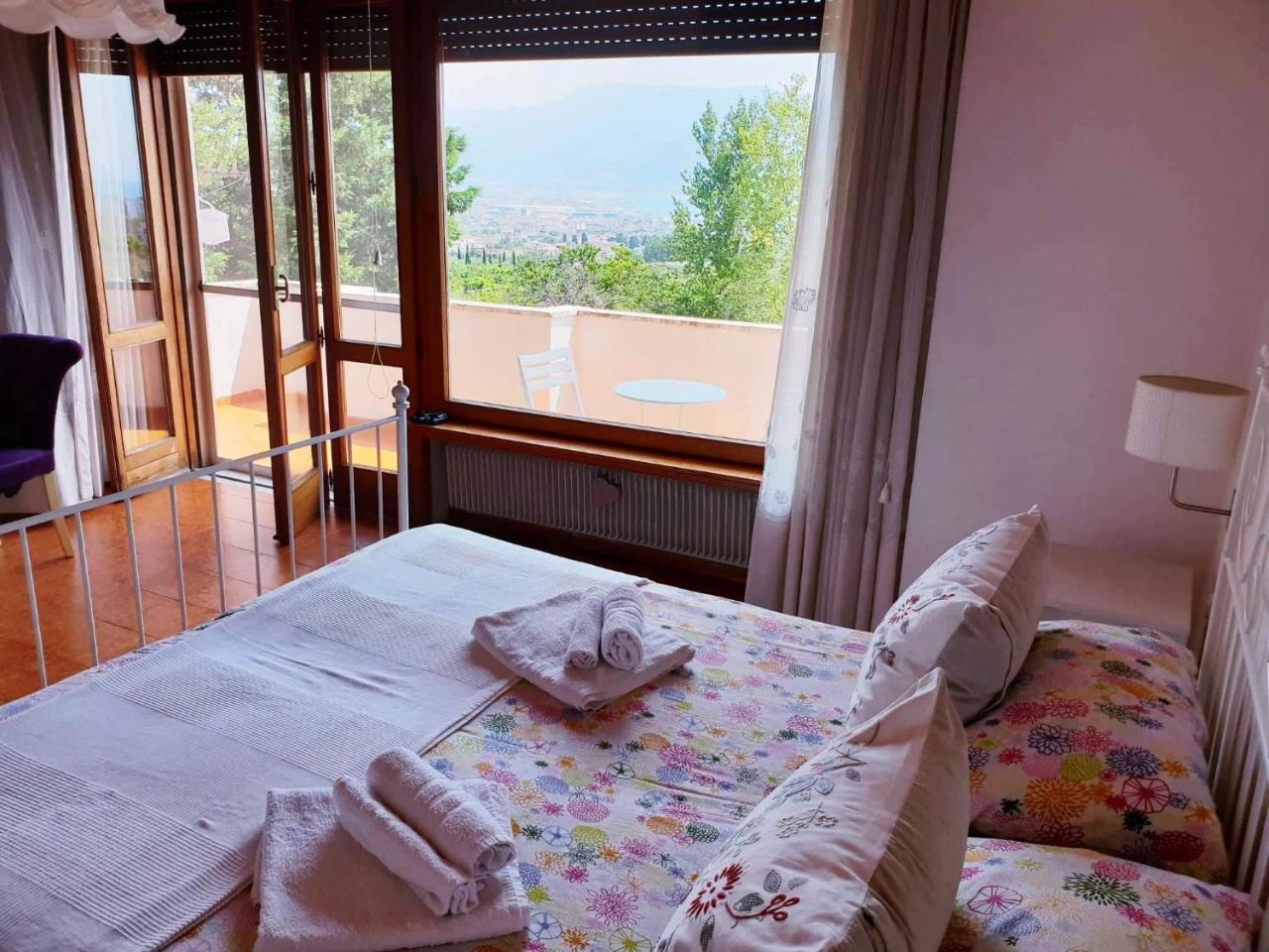 B&B Il Giardino Di Villa Anna Trecase ภายนอก รูปภาพ
