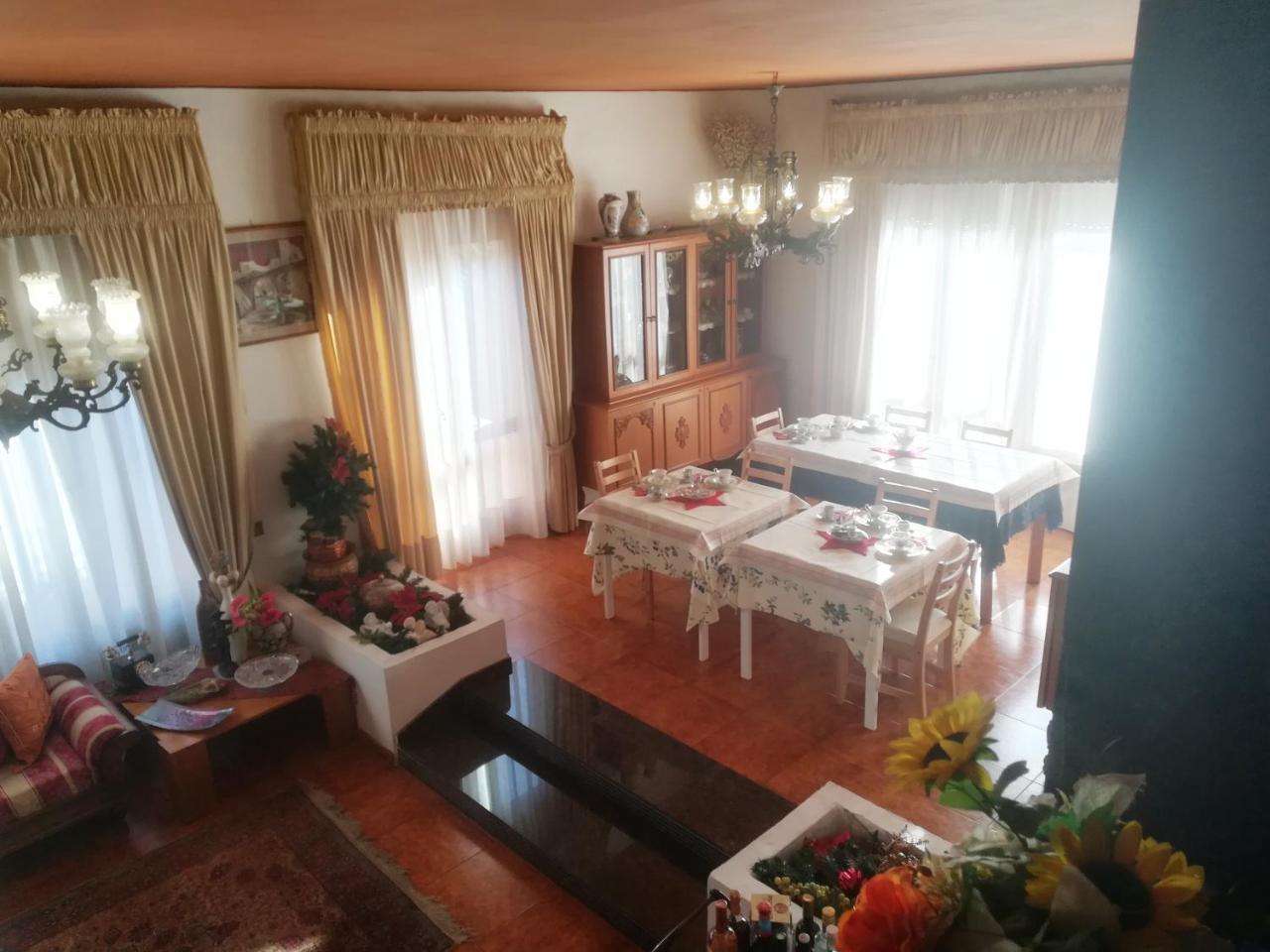B&B Il Giardino Di Villa Anna Trecase ภายนอก รูปภาพ