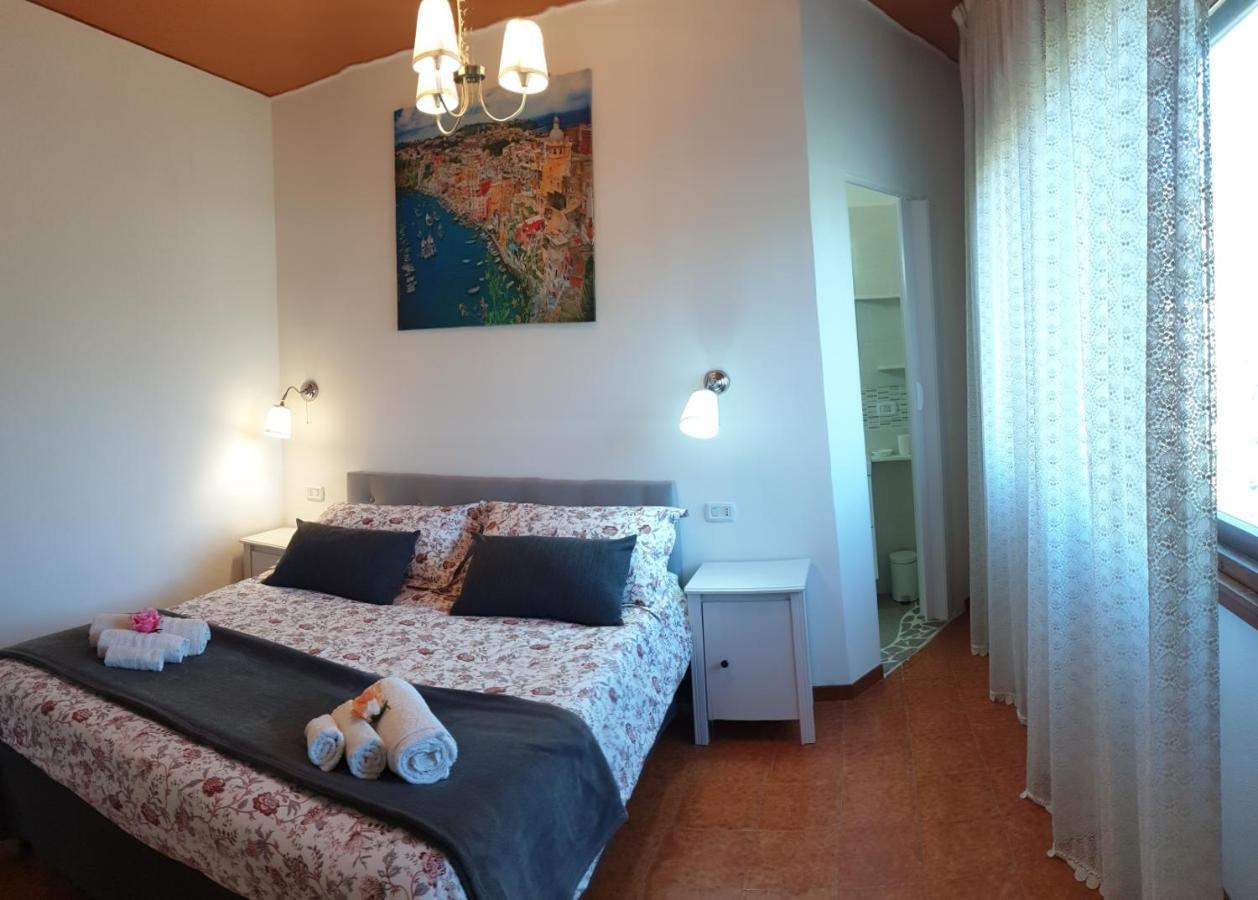 B&B Il Giardino Di Villa Anna Trecase ภายนอก รูปภาพ